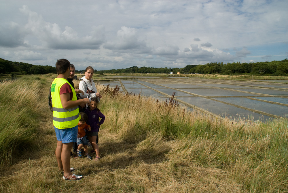 Nous cherchons de jeunes guides pour les visites de saline au mois de juillet